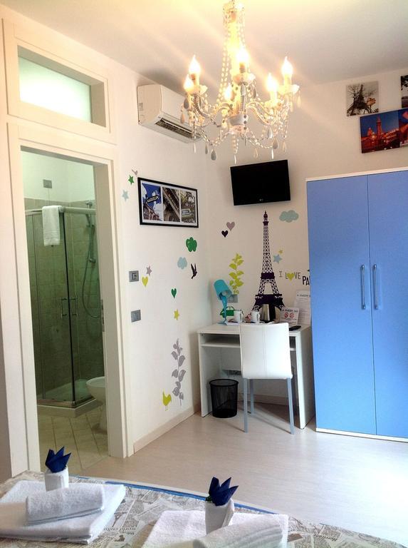 Ai Giardini Rooms -Vicino Ospedale Borgo Trento E Centro Storico Verona Exterior photo