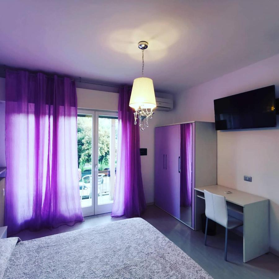 Ai Giardini Rooms -Vicino Ospedale Borgo Trento E Centro Storico Verona Exterior photo